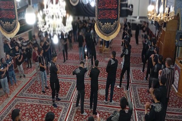 مراسم عزاداری امام حسین(ع) در شهر بار 