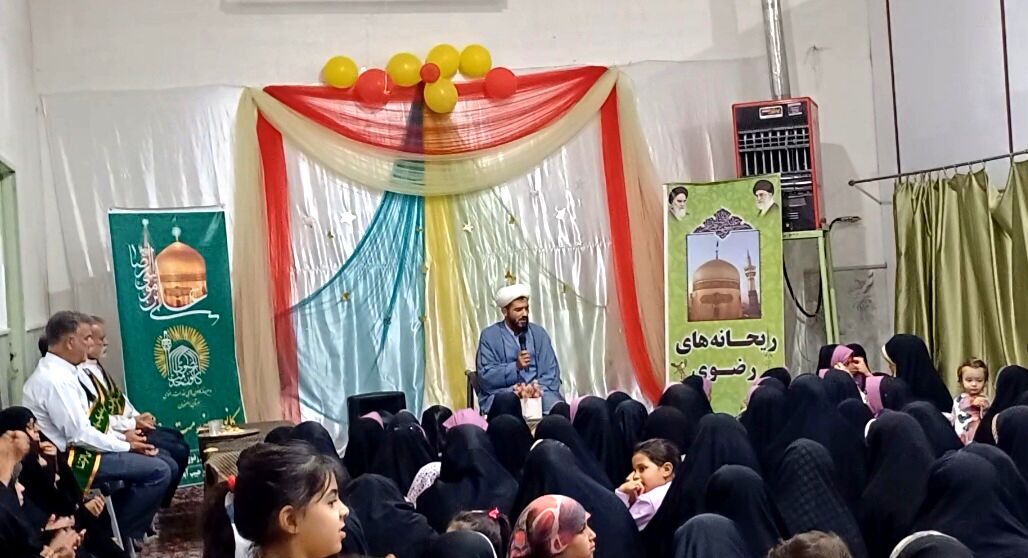جشن ولادت امام رضا(ع) در مسجد ابوالفضل شهر حبیب آباد 
