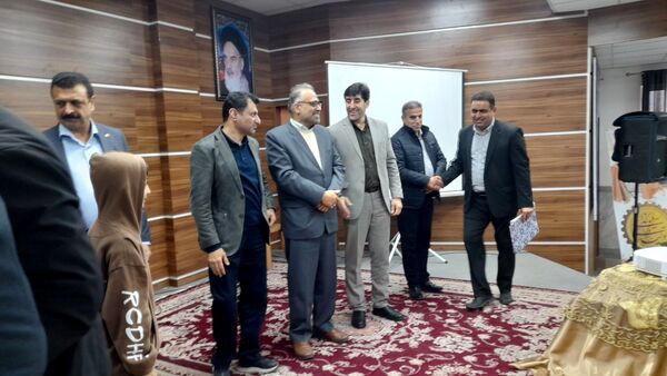 آیین گرامیداشت هفته پژوهش در شهرستان قائمشهر 