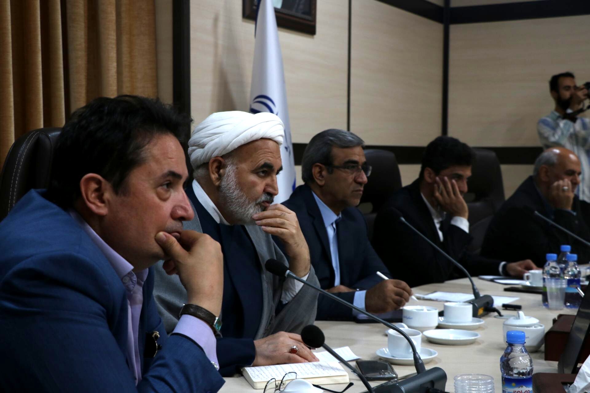 هنرمندان استان خراسان رضوی با استاندار خراسان رضوی دیدار کردند 