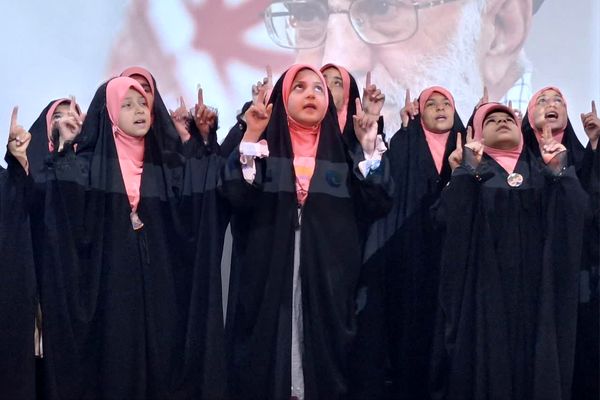 همایش علمی و پژوهشی در فرهنگسرای طاووسیه شیراز