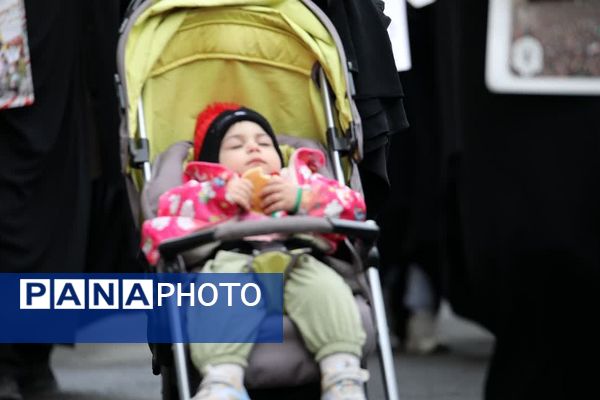 حماسه حضور مردم غیور باقرشهر و کهریزک در راهپیمایی ۲۲بهمن