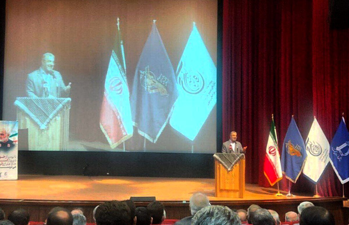 هم‌رسانی بسیج در میزبانی از زائران حرم مطهر رضوی