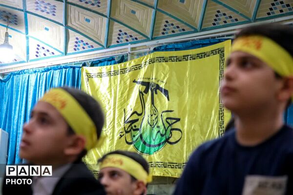جشن ولایت و امامت در بقعه ابن بابویه قم