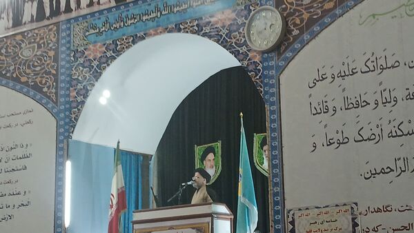نماز جمعه سدی محکم در برابر دشمن