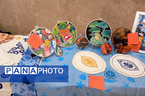 جشنواره "ایران رنگارنگ" در هنرستان سعادت پردیس