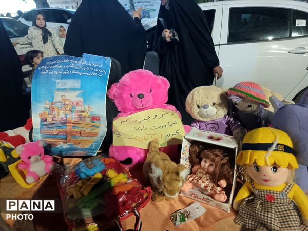 دومین اربعین حضور مردم غیور نیشابور همزمان با دومین سالگرد شهادت شهدای خدمت