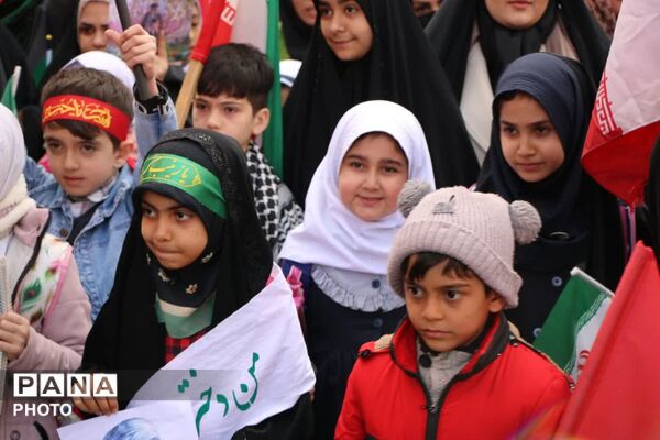 اجتماع بزرگ نوجوانان تبریزی شجره طیبه