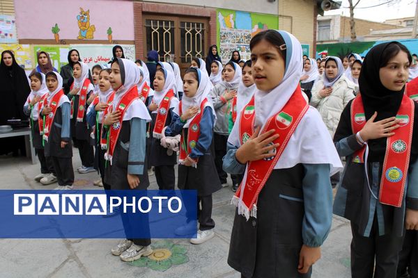 آغاز بهار دانایی در دهه فجر و افتتاح بسته ایرانمون در مدرسه نسترن سملقان