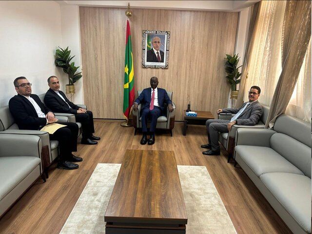  نامه عراقچی به وزیر خارجه موریتانی تحویل داده شد