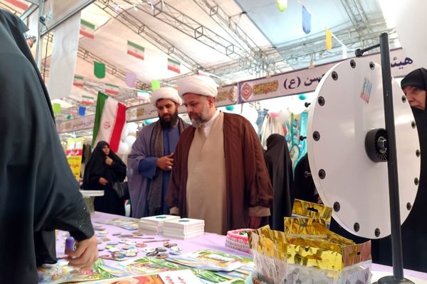 نور هدایت در قلب شهربار ،نمایشگاه قرآن و عترت فصل تازه‌ای از معرفت