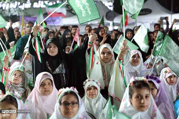 اولین جشن تکلیف کف خیابان