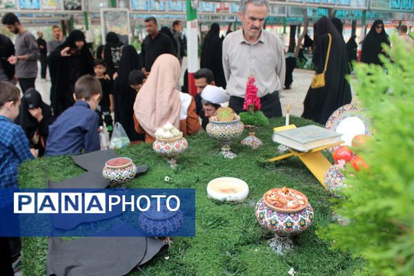 مراسم تحویل سال در گلزار شهدای قم