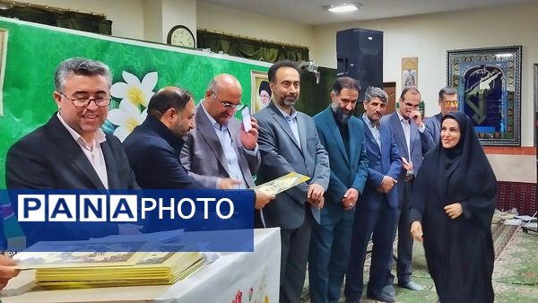 مراسم تجلیل از مقام معلم در شهرستان اشتهارد