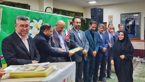 مراسم تجلیل از مقام معلم در شهرستان اشتهارد