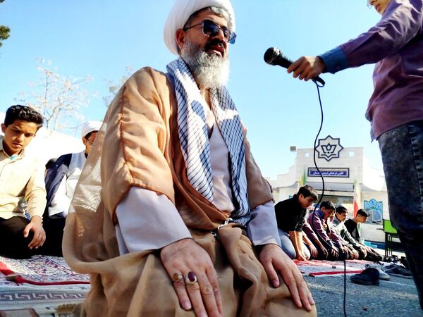 اردوی یک روزه دانش‌آموزان پایه هشتمی دبیرستان میثاق