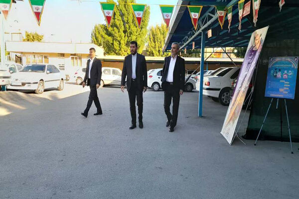 نمایشگاه دانش‌آموزان تراز انقلاب اسلامی استان بوشهر