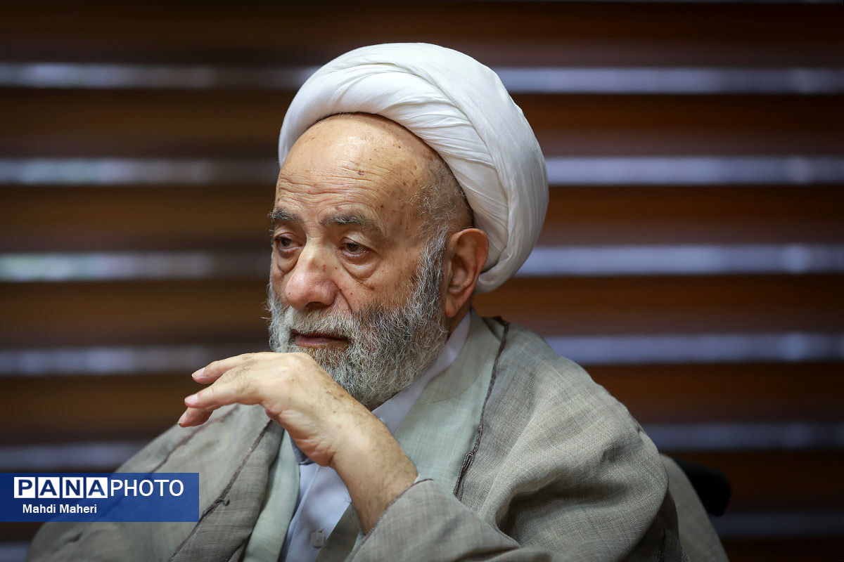 ارزش کار معلم از انسان‌سازی اوست/ گفت‌وگوی خصوصی معلم با دانش‌آموز اثرگذار است