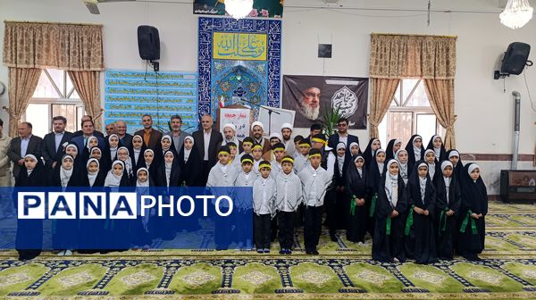 نماز عبادی سیاسی جمعه  شهر خور در روستای بوژمهران 