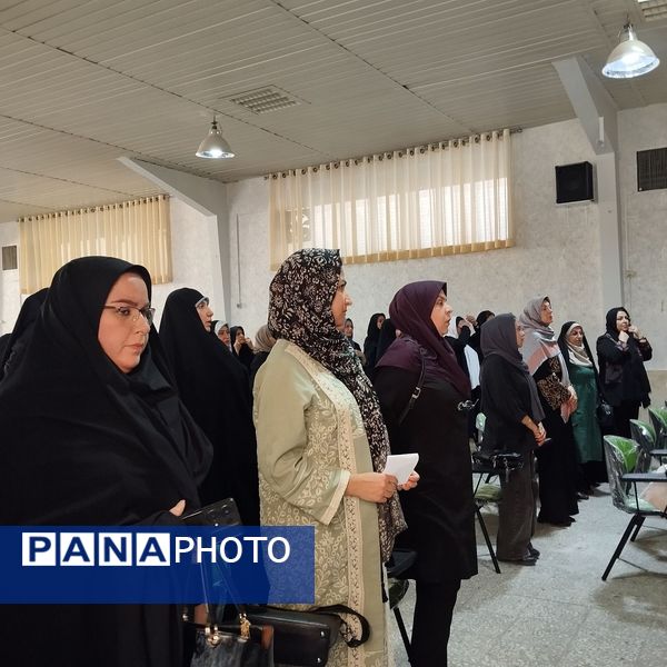 هم‌دلی خانه و مدرسه در نخستین جلسه اولیا و مربیان در مدرسه شاهد شهید کلانتری