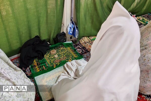 اقامه نماز عبادی سیاسی جمعه در مسجد جامع شهربار نیشابور