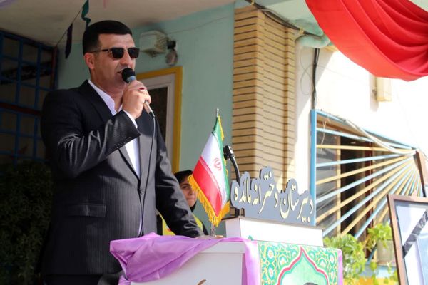 مشق همدلی در گلوگاه 