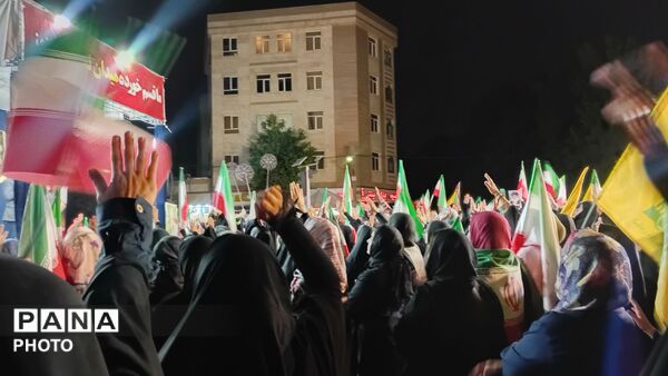همدلی در شب؛ مردم در تجمعات اتحادمحور گردهم آمدند