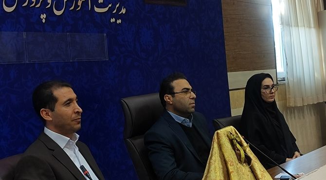 دانش‌آموزان مسیر پژوهشی خود را بر اساس استعداد انتخاب کنند