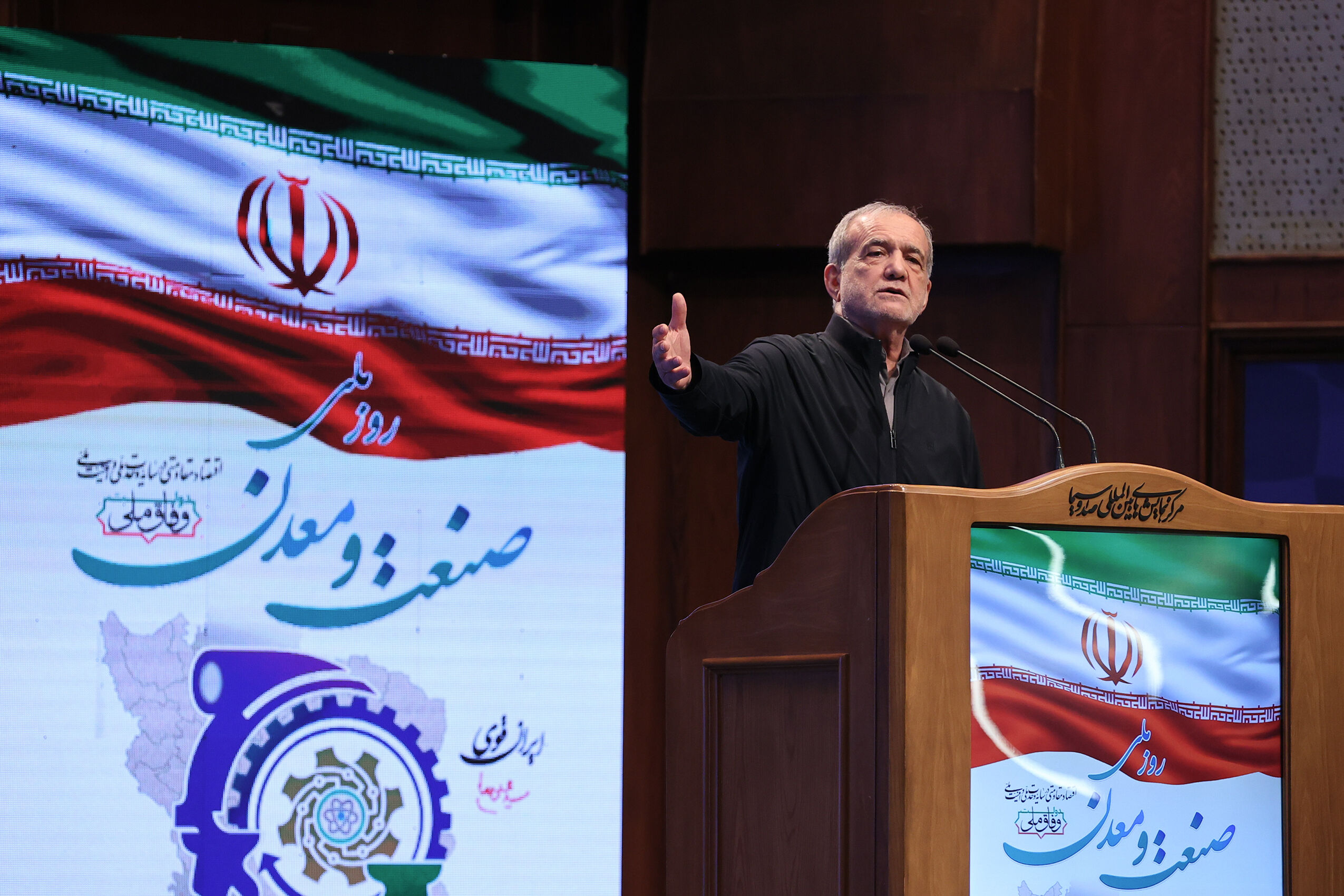 دستگاه دیپلماسی ما هرگز از حقوق ملت ایران کوتاه نخواهد آمد/ نباید با اظهارنظرهای نسنجیده، تلاش‌های خالصانه افراد را نادیده بگیریم