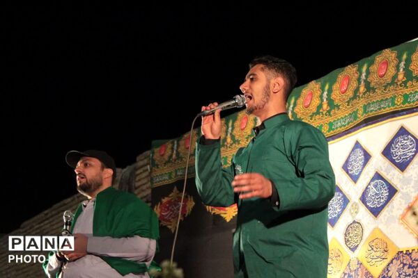 فعالیت غرفه‌های متنوع در موکب آستان مقدس چهل اختران قم