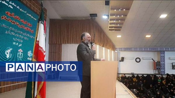 اعزام دختران مشهدی به سرزمین راهیان نور