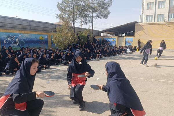 افتتاحیه المپیاد ورزشی درون مدرسه ای در دبیرستان مهر نیشابور