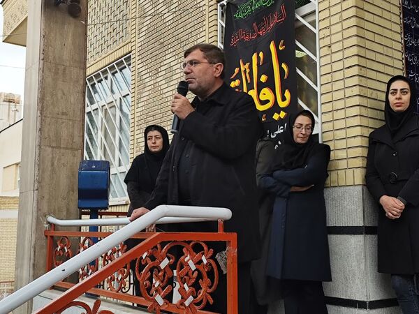 بیست و ششمین مانور زلزله و ایمنی در دبستان شهید تیمور فروغی 