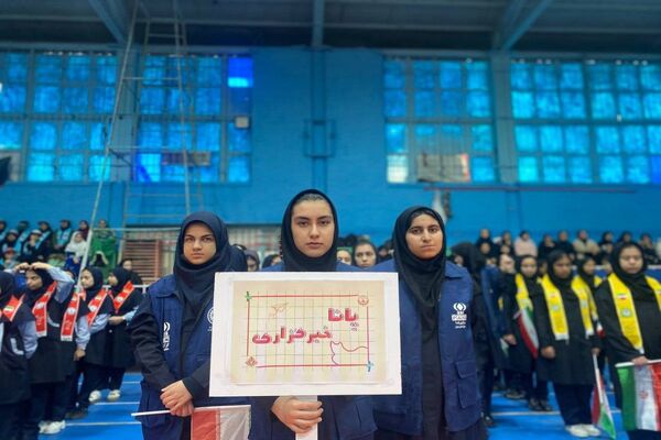 یاوران انقلاب؛روشنای مسیر نوجوانان امروز