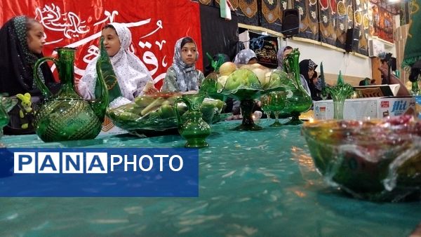 برپایی سفره حضرت‌رقیه (س) در شهر وردنجان