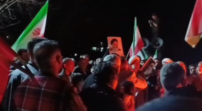بیعت مردم منطقه کشاورز با رهبر انقلاب