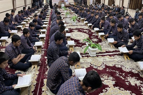 آیین افتتاحیه مسابقات قرآن، عترت و نماز در کرمان