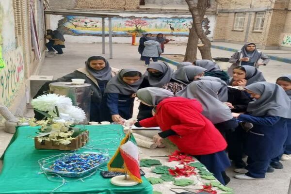 جشن عید مبعث در مدرسه فدک فاروج