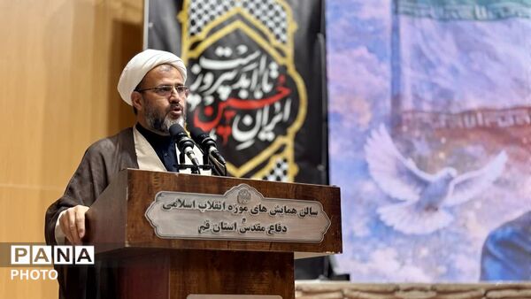 تقدیر از خبرنگاران نوجوان فعال حوزه ایثار و شهادت در قم