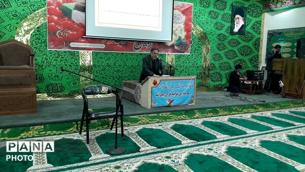چهلمین روز شهادت امام خامنه‌ای در آموزش و پرورش تبادکان