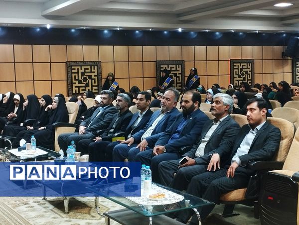 اختتامیه مدرسه انقلاب در بیرجند