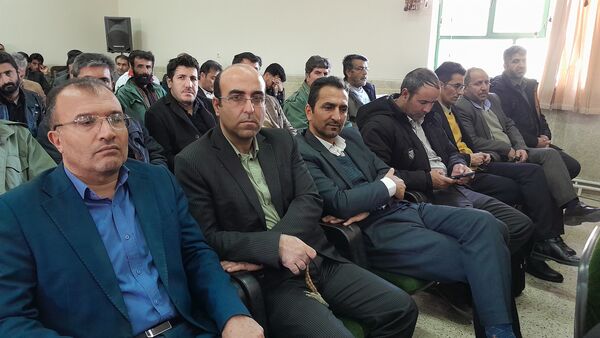 تکریم و معارفه سرپرست معاونت فرمانداری و بخشداران بخش مرکزی و بخش شیدا شهرستان بن