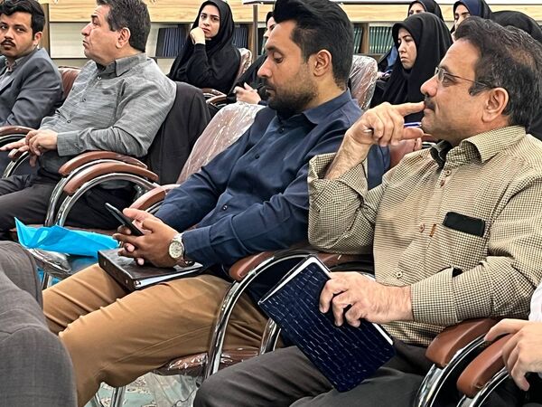جلسه هم‌اندیشی و دانش افزایی ویژه سر گروه‌های مشاوره و تفکر سبک زندگی آموزش و پرورش خراسان رضوی 