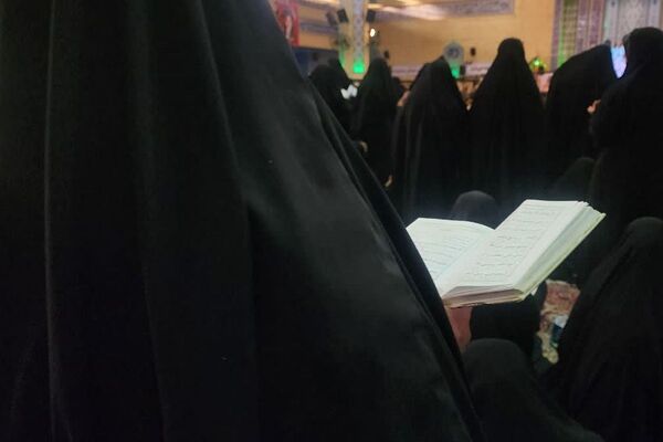 طنین انداز شدن اولین دعای ندبه در مصلی اسلامشهر