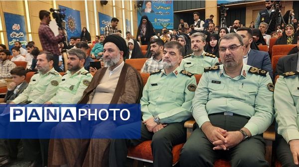 تقدیر از منتخبین مسابقات کشوری قرآن  نیروی انتظامی 