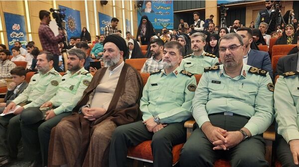 تقدیر از منتخبین مسابقات کشوری قرآن  نیروی انتظامی 