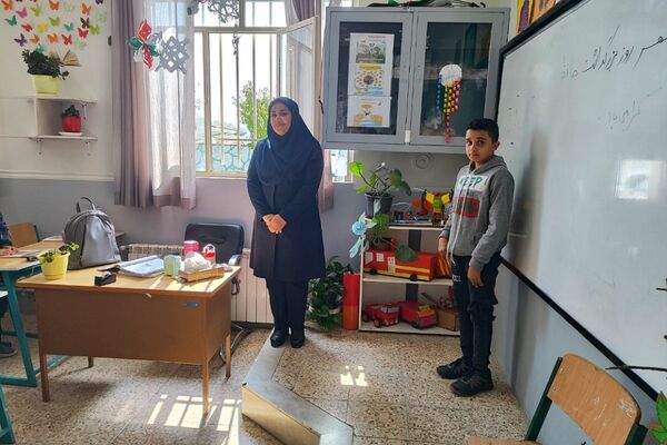 گرامیداشت و یادبود حافظ، شاعر ایرانی در دبستان امام‌حسن مجتبی(ع) رودهن 