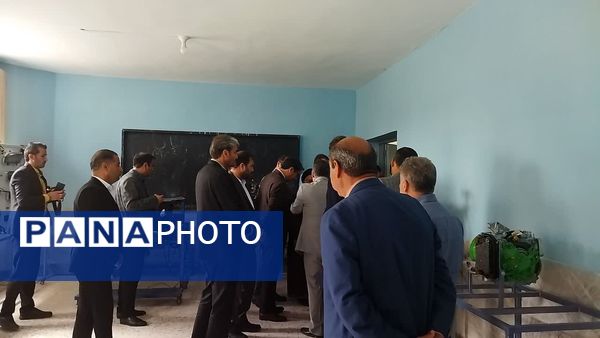 آیین بازگشایی مدارس و افتتاح هنرستان تخصصی مکانیک خودرو برادران در نیشابور 