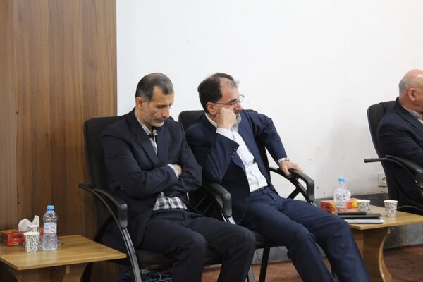 دیدار مدیران اجرایی مازندران با نماینده ولی‌ فقیه