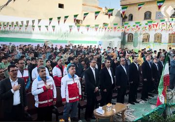 زنگ انقلاب در مدرسه شاهد شهید مصطفی خمینی به صدا درآمد